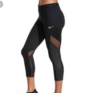 nike cropped dri-fit leggings brand new with tags